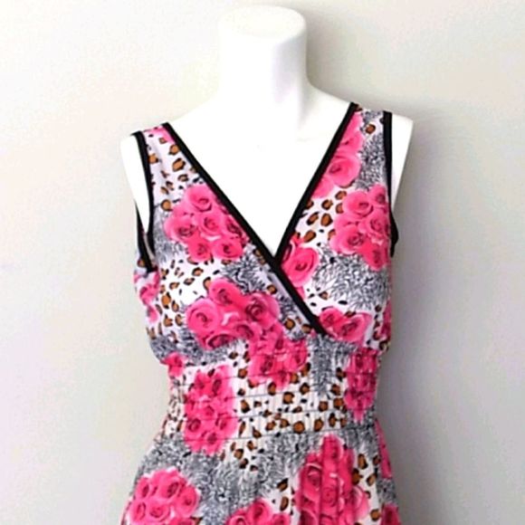 Sun Style Pink Floral Dress. Size S/M - Picture 2 of 9